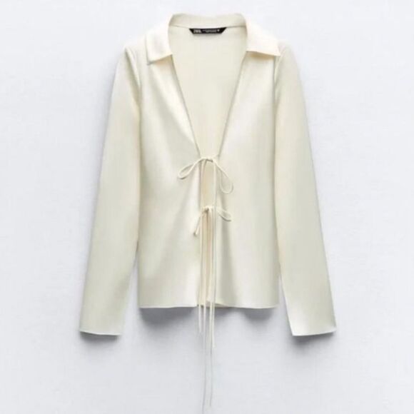 Elegant White Satin Blouse - Picture 2 of 2